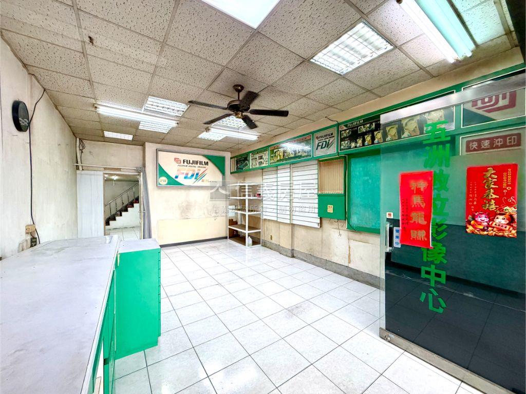 漢口路二段約四米五金店面房屋室內格局與周邊環境