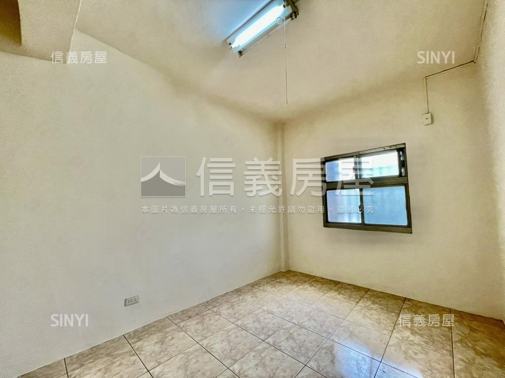 校園景觀新埔站３樓美寓房屋室內格局與周邊環境