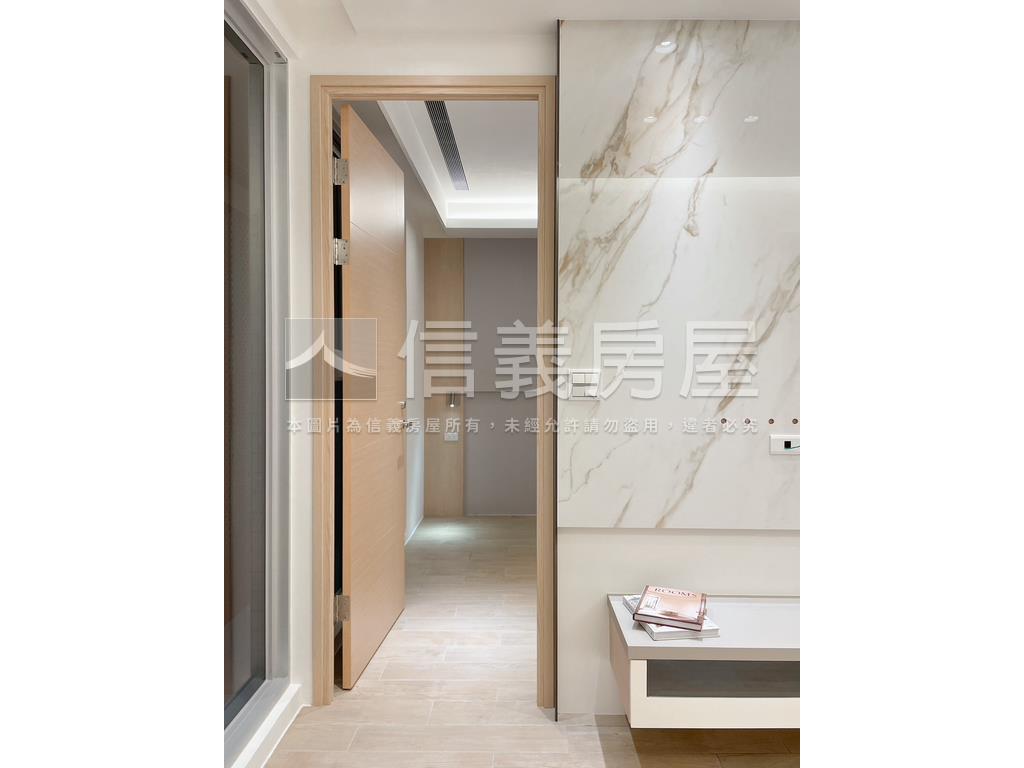 專任★大安滕★美２房房屋室內格局與周邊環境