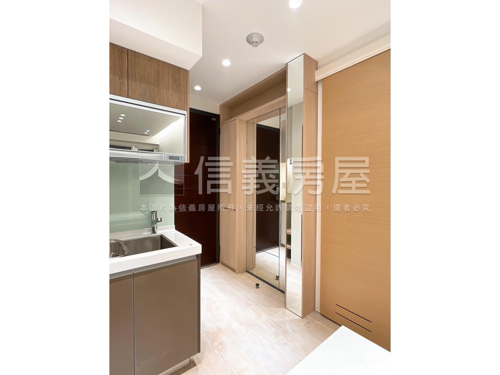 專任★大安滕★美２房房屋室內格局與周邊環境