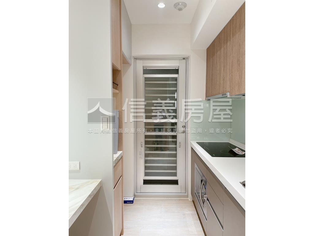 專任★大安滕★美２房房屋室內格局與周邊環境