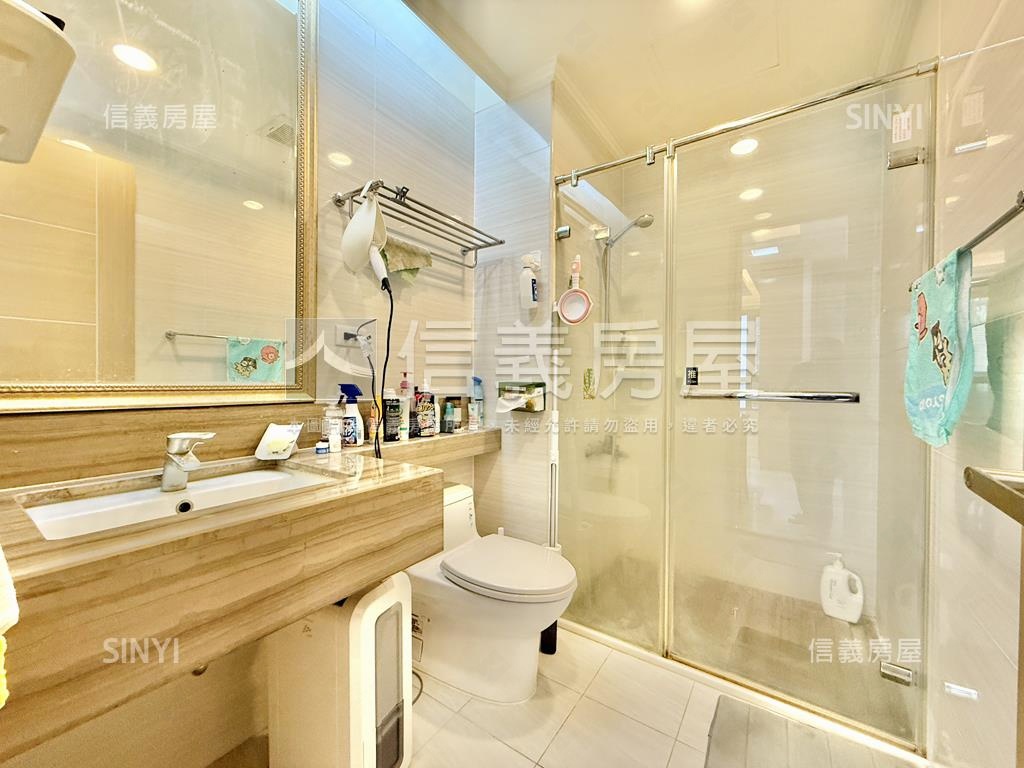 麗寶高樓邊間三房平面車位房屋室內格局與周邊環境