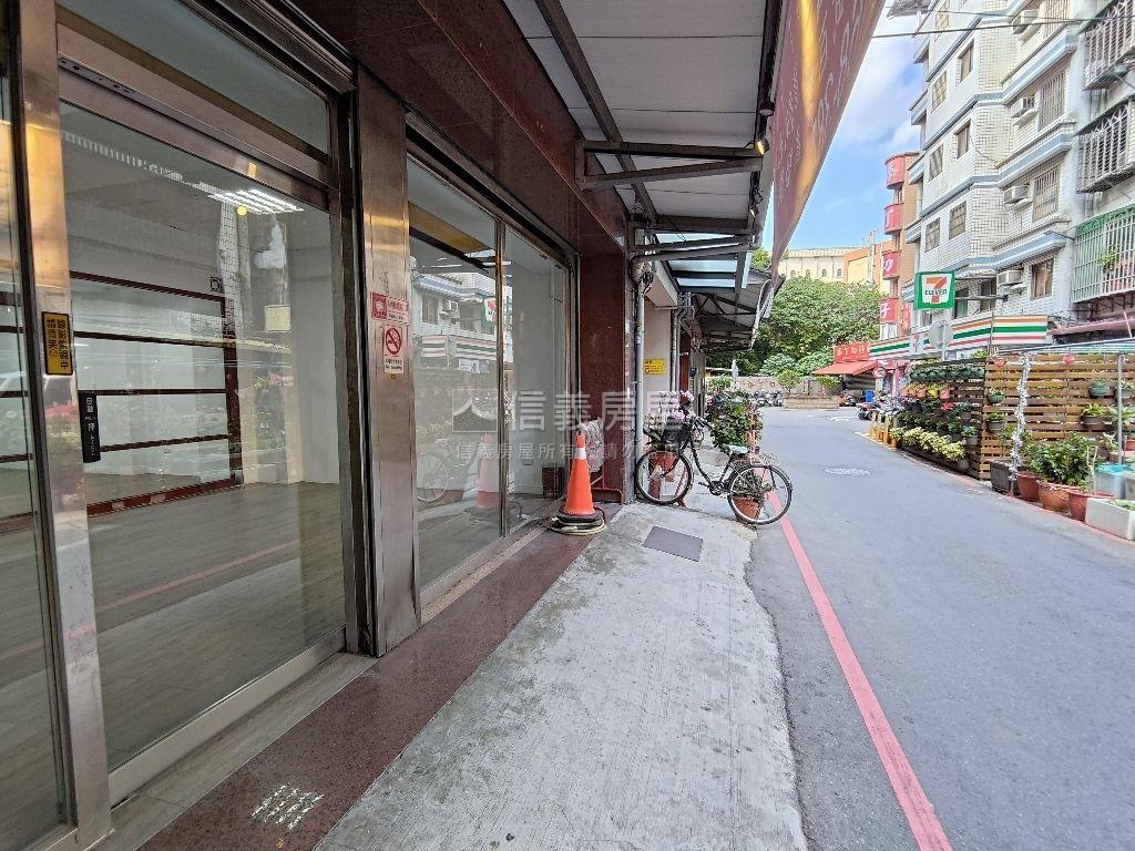 黃金湧蓮寺店面房屋室內格局與周邊環境