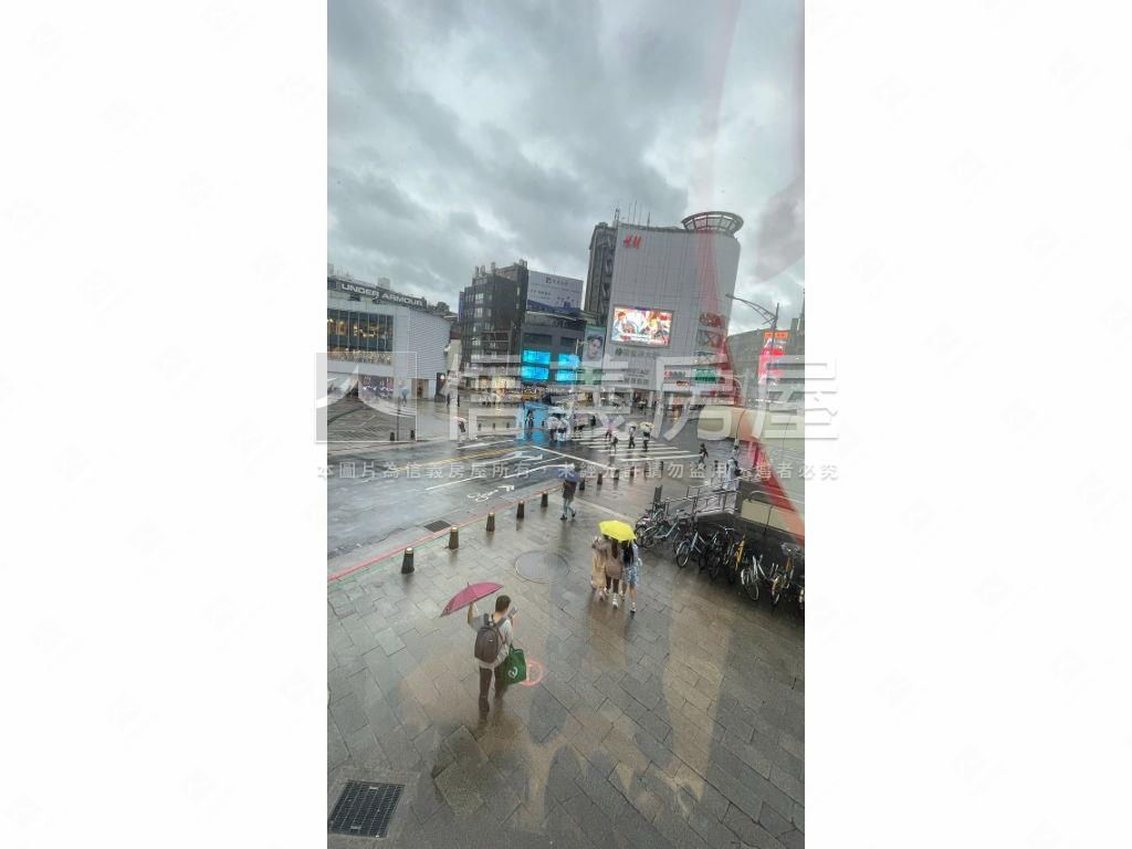 西門捷運口三角窗金店１房屋室內格局與周邊環境