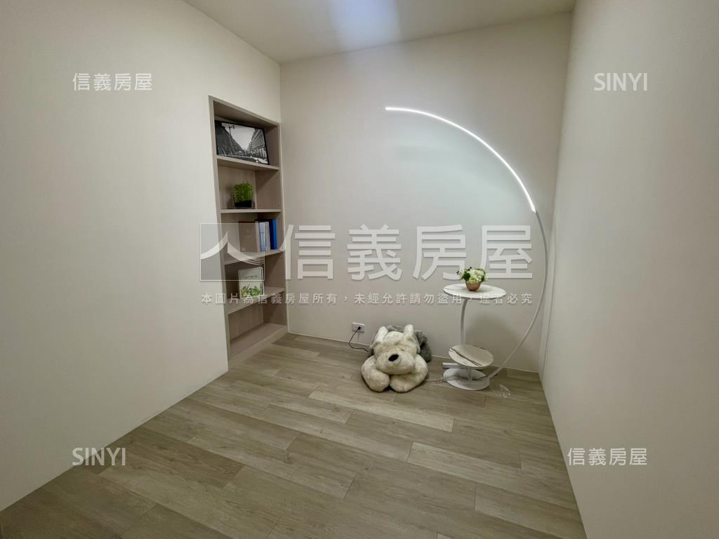 新化中正路溫馨三房平車房屋室內格局與周邊環境