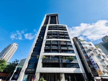 忠孝新生鋼骨三房車位豪邸