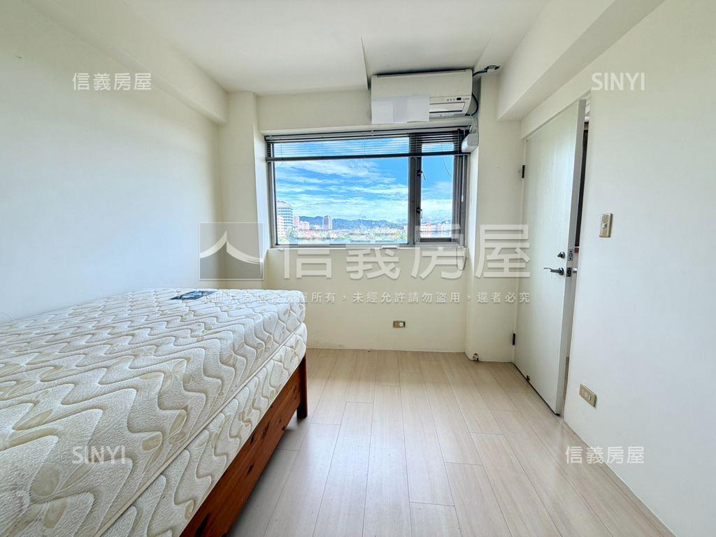 藍天白雲‧人文學府美廈房屋室內格局與周邊環境