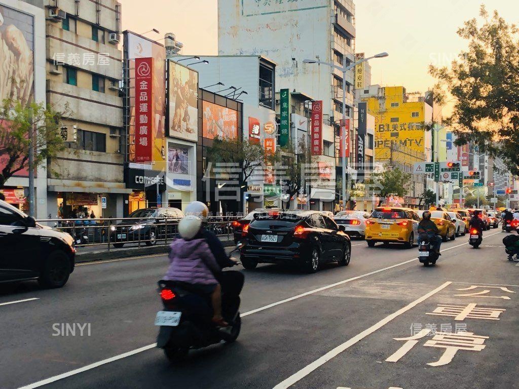 新堀江精華區店王房屋室內格局與周邊環境