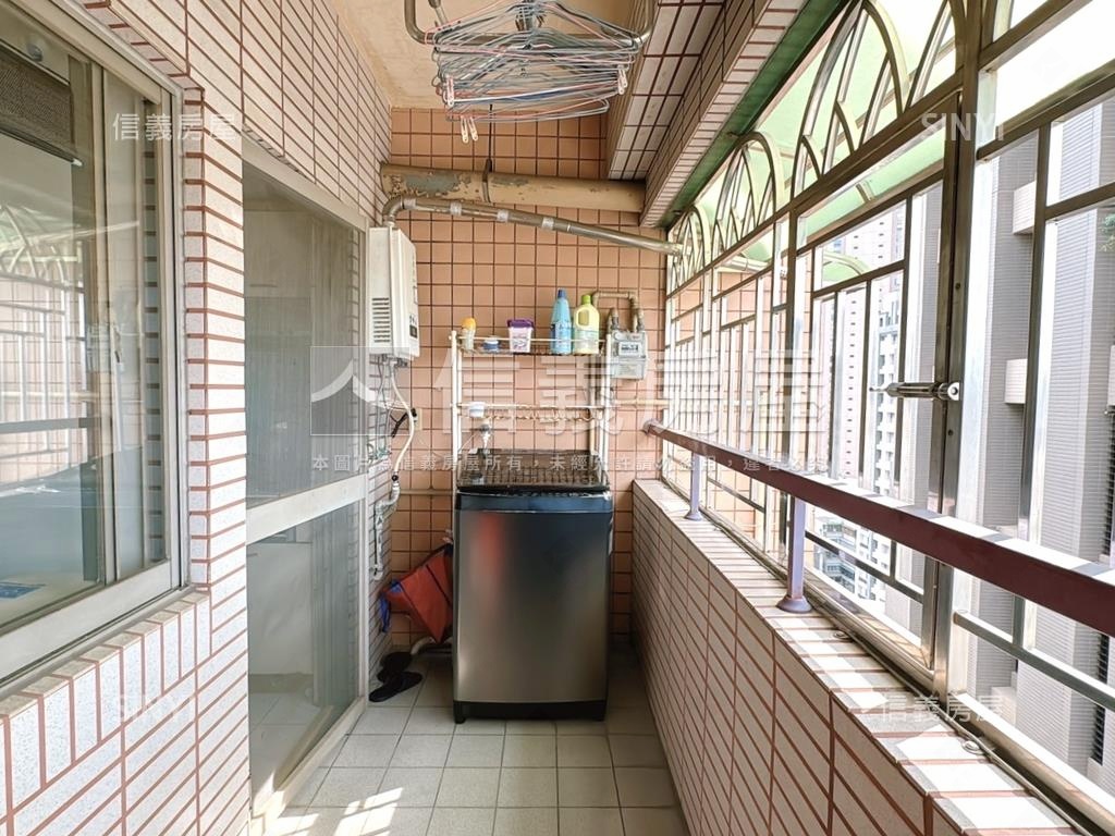 近覺民科工館高樓三房平車房屋室內格局與周邊環境