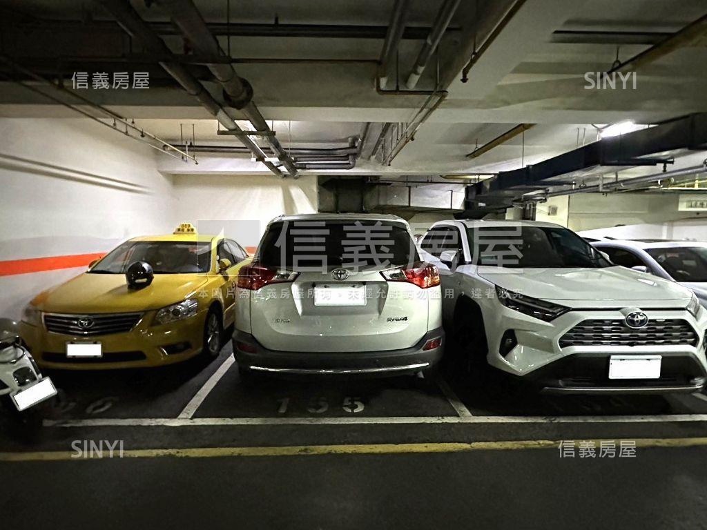 近覺民科工館高樓三房平車房屋室內格局與周邊環境