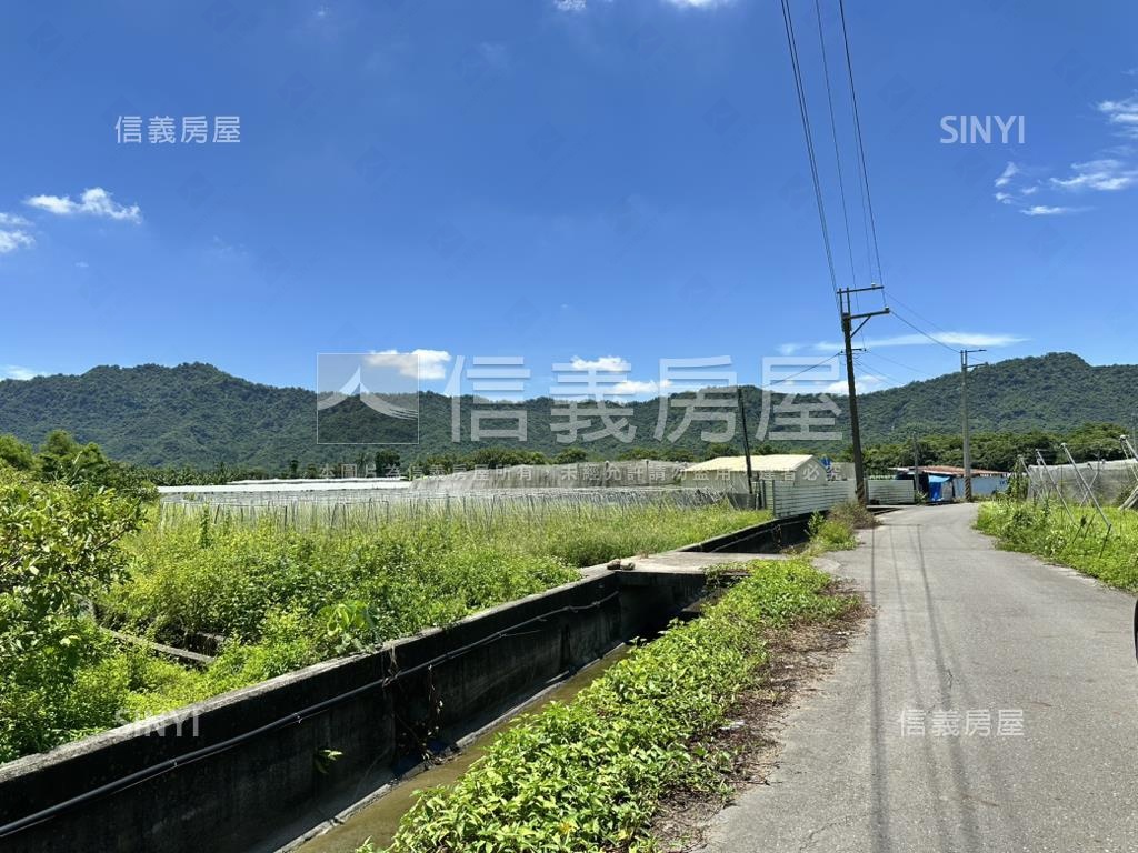 旗山百坪方正農地房屋室內格局與周邊環境