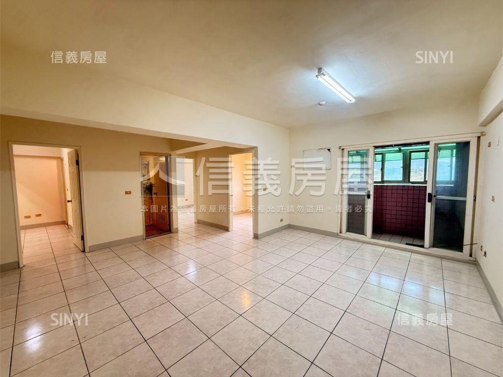 東方名人三房明亮宅房屋室內格局與周邊環境