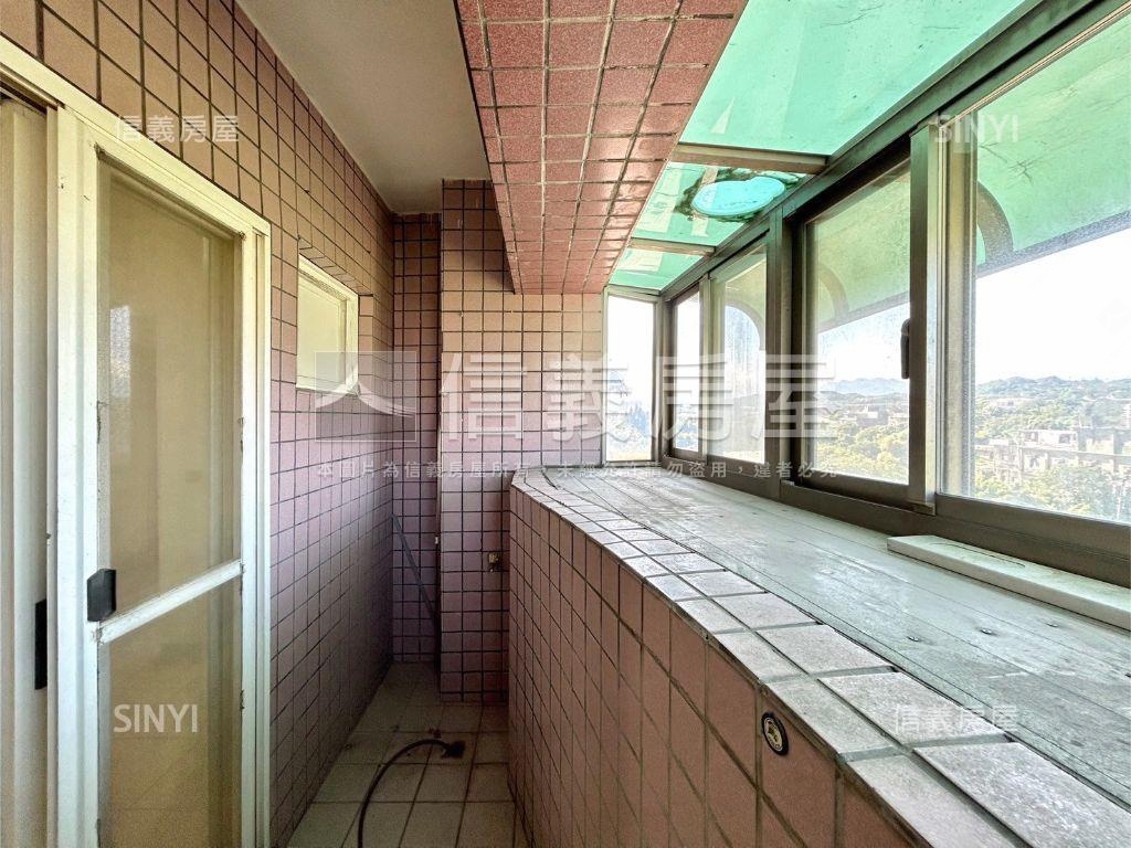 東方名人三房明亮宅房屋室內格局與周邊環境