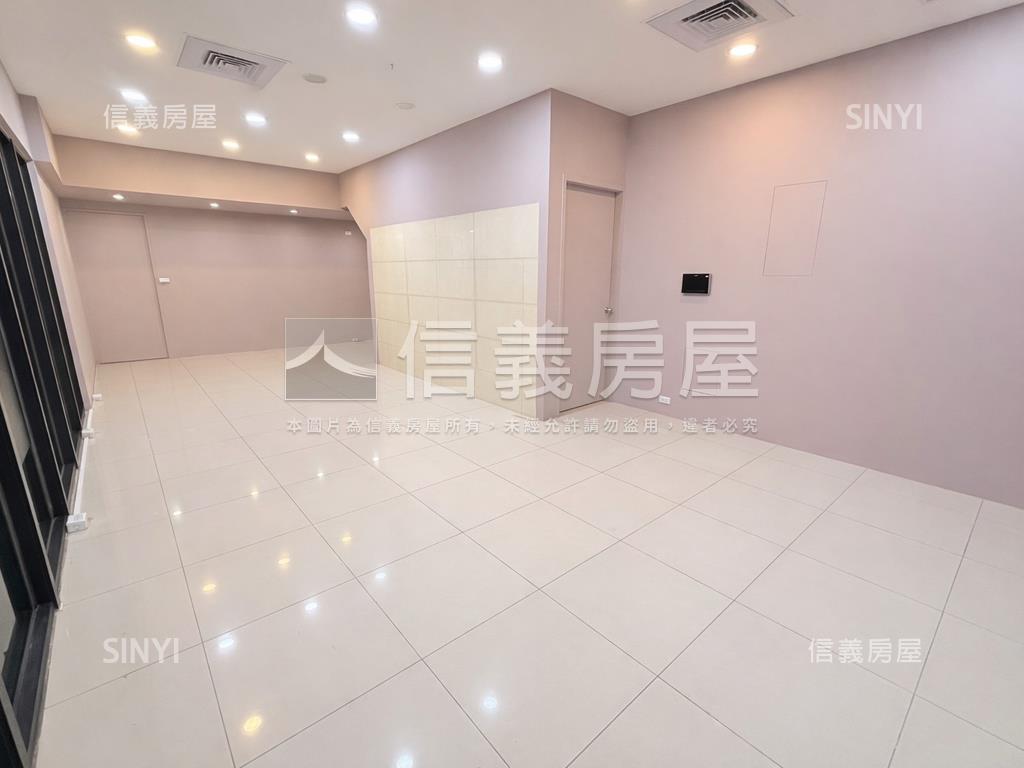 翠峰藝文街金三角店面房屋室內格局與周邊環境