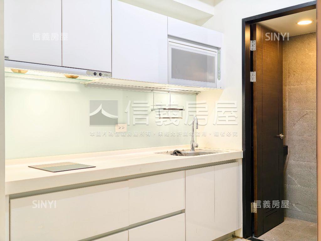 翠峰藝文街金三角店面房屋室內格局與周邊環境