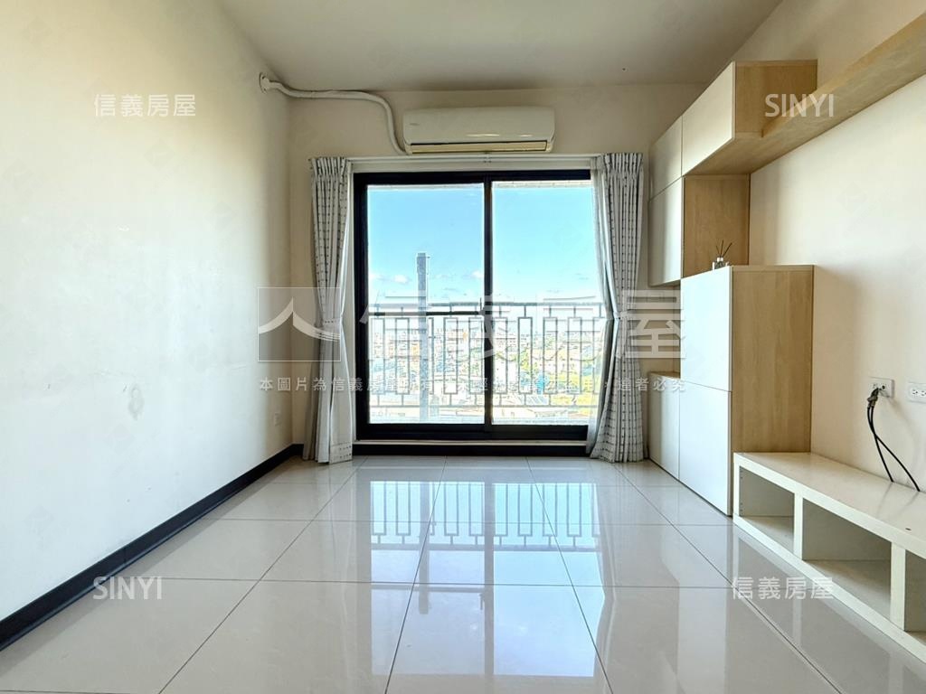 閱讀萊茵採光兩房車位房屋室內格局與周邊環境