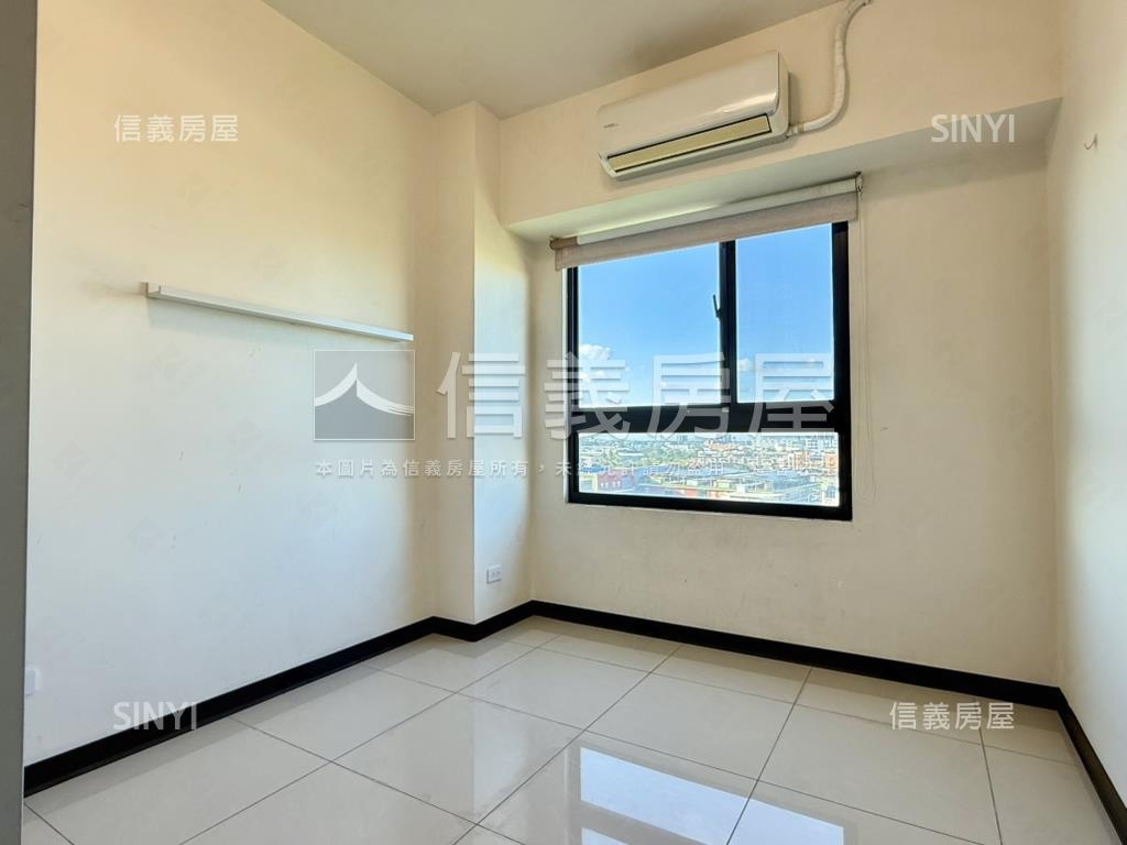 閱讀萊茵採光兩房車位房屋室內格局與周邊環境