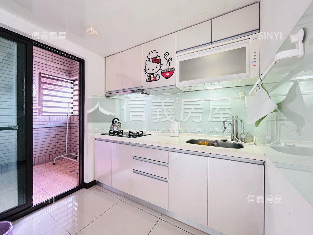 閱讀萊茵採光兩房車位房屋室內格局與周邊環境