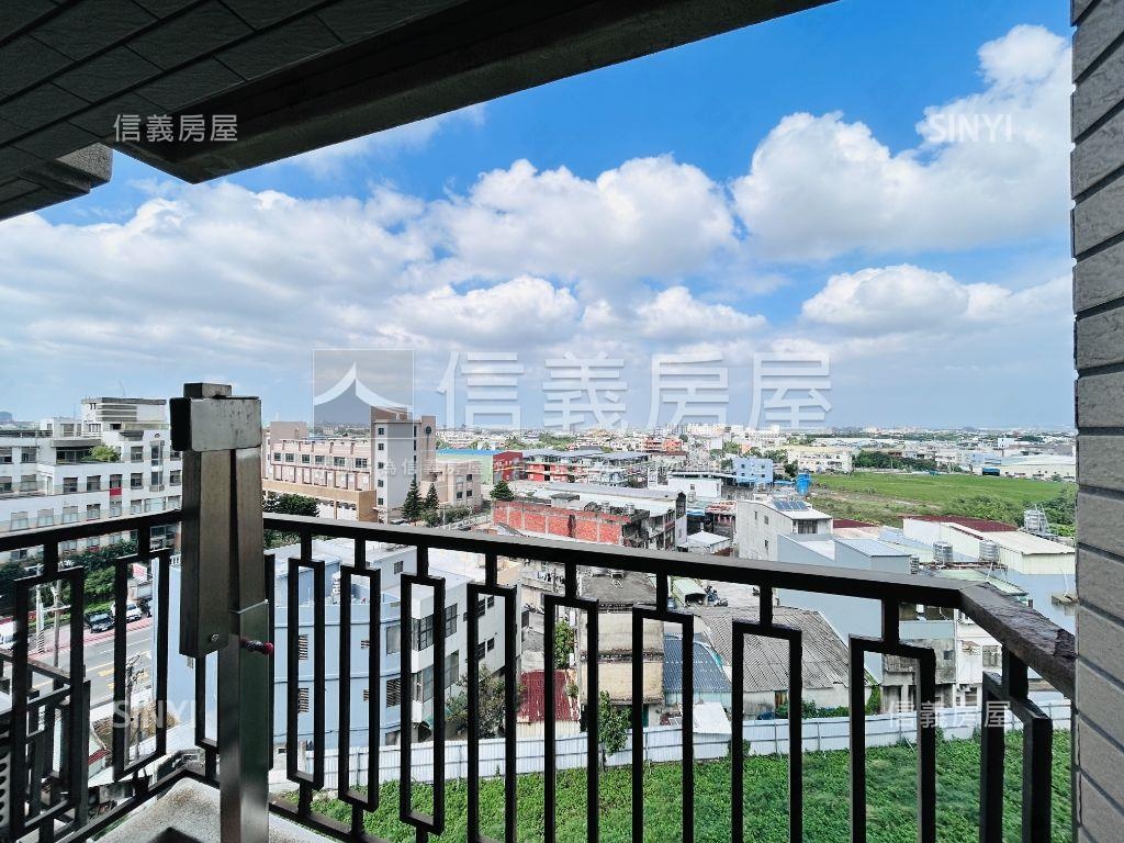 閱讀萊茵採光兩房車位房屋室內格局與周邊環境