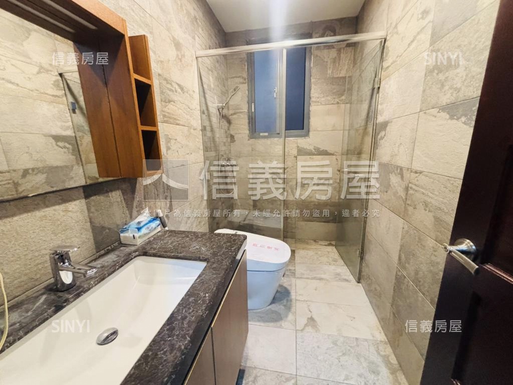 華誼欣生邊間一樓庭院戶房屋室內格局與周邊環境