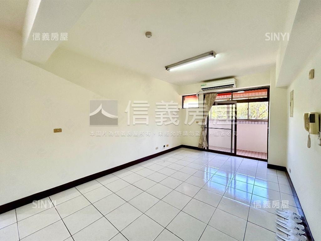 忠貞國宅面公園房屋室內格局與周邊環境