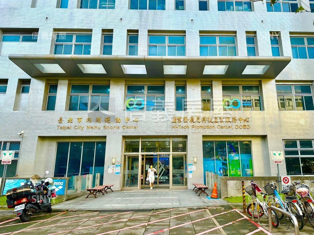 近內科近捷運雙併四房大戶房屋室內格局與周邊環境