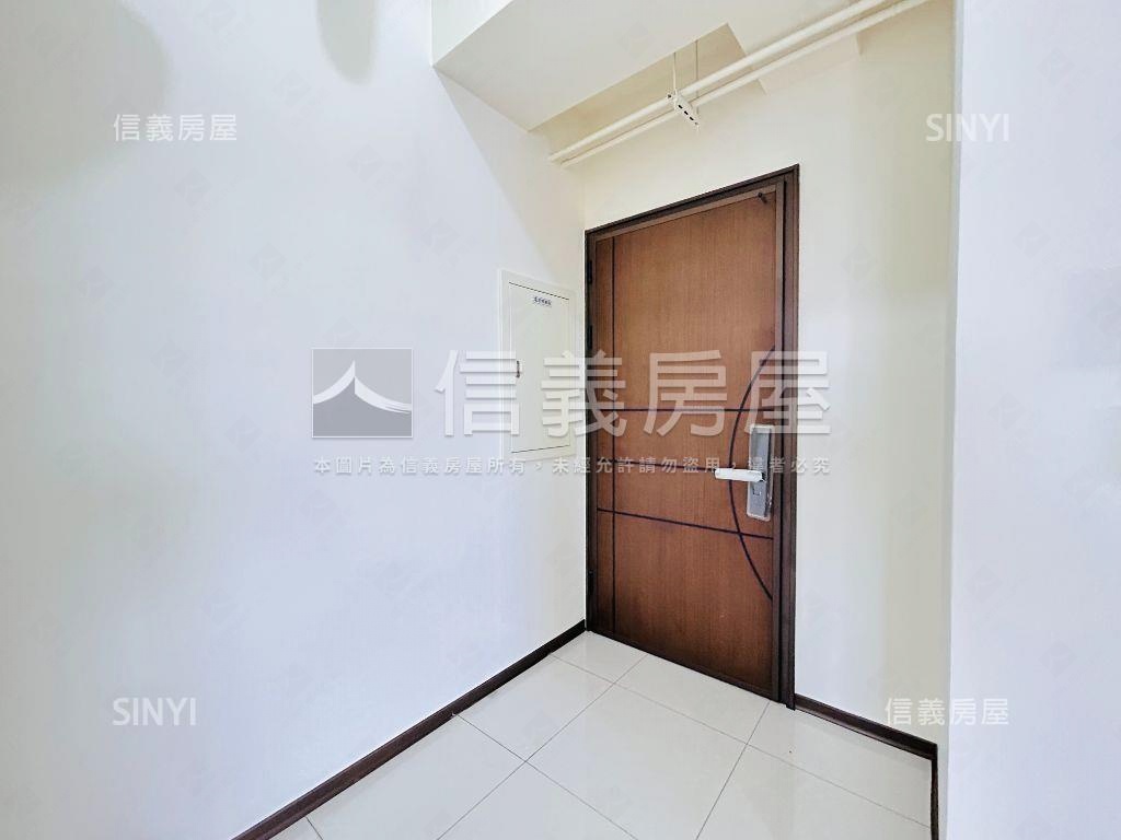 專任蒙地卡羅高樓景觀宅房屋室內格局與周邊環境