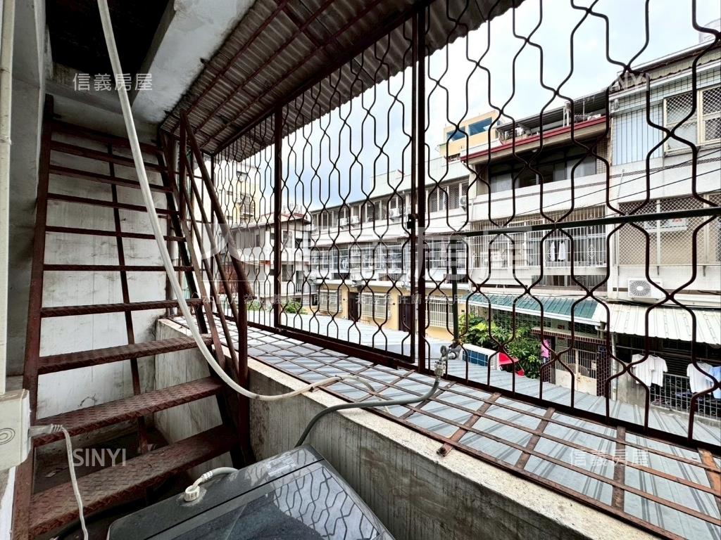 ［專任］逢甲－福上巷透天房屋室內格局與周邊環境