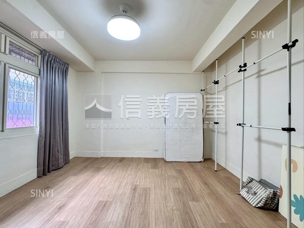［專任］逢甲－福上巷透天房屋室內格局與周邊環境