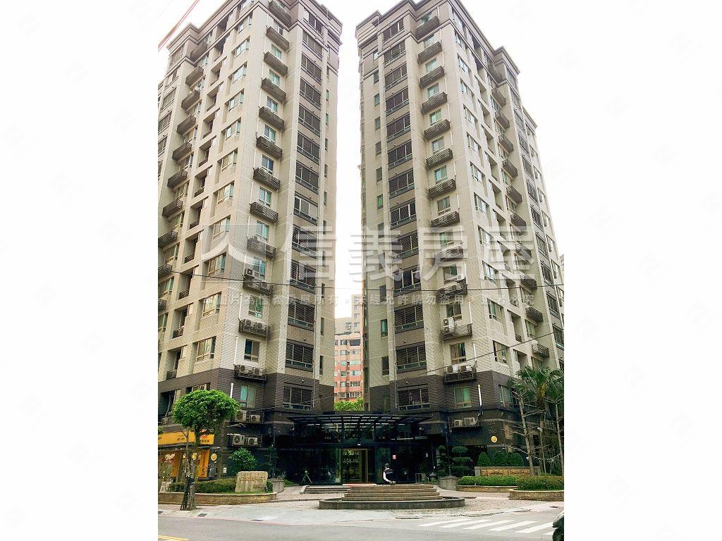 提琴手挑高一樓扶搖九方房屋室內格局與周邊環境