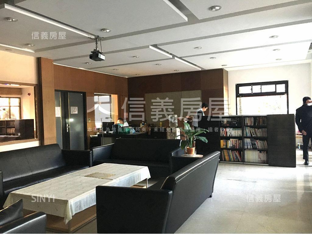 提琴手挑高一樓扶搖九方房屋室內格局與周邊環境