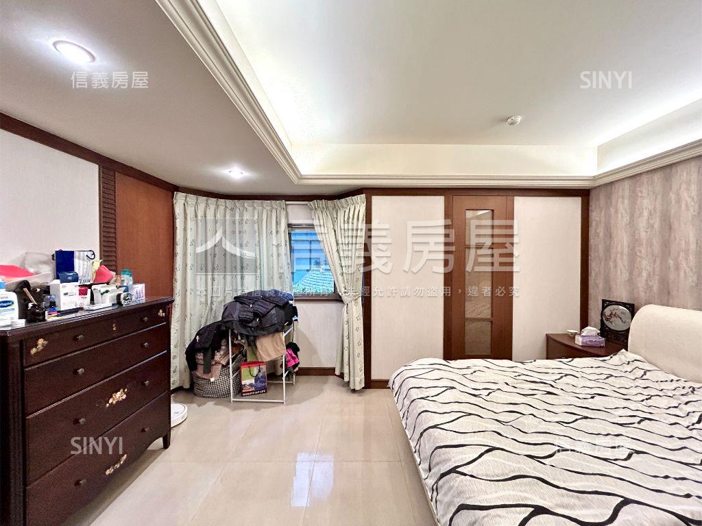 提琴手挑高一樓扶搖九方房屋室內格局與周邊環境