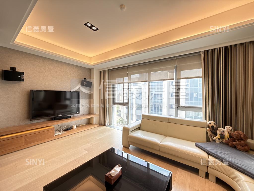 專約。領秀樓中樓大器釋出房屋室內格局與周邊環境