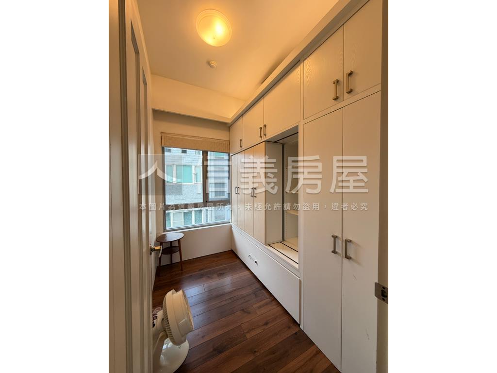 專約。領秀樓中樓大器釋出房屋室內格局與周邊環境