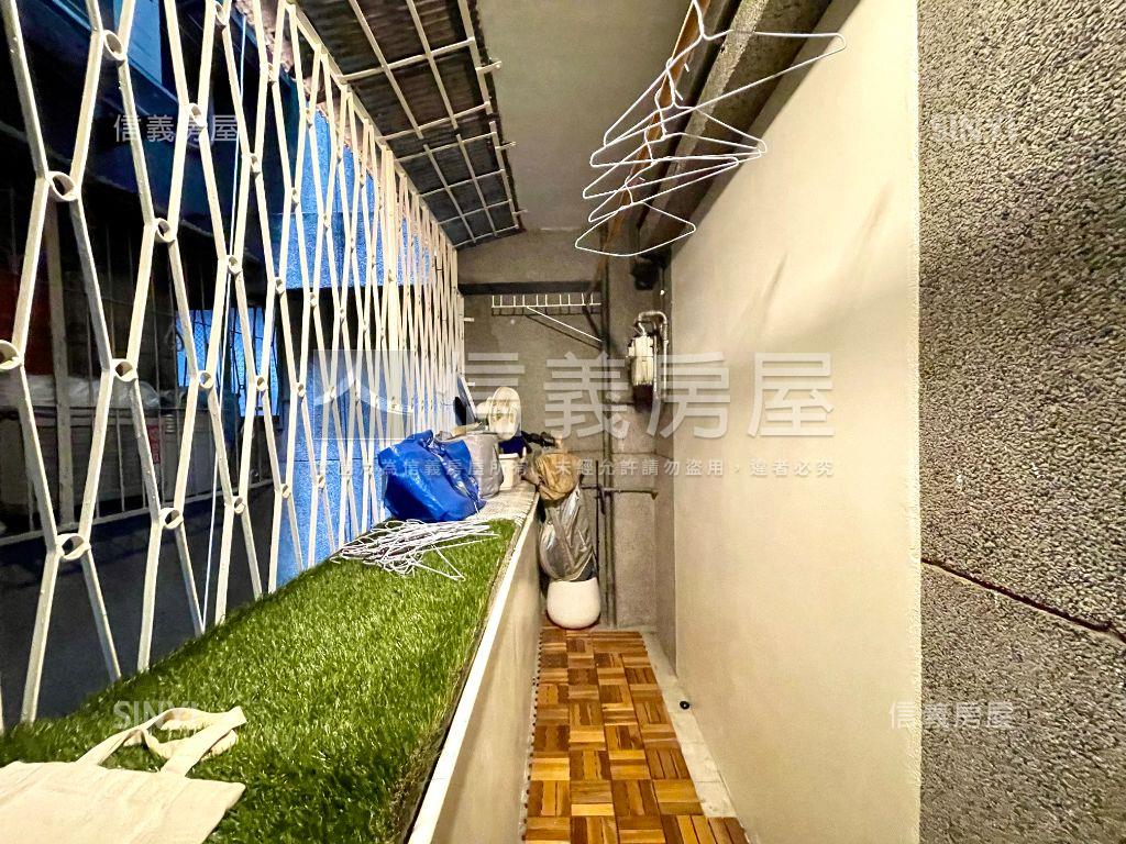 主推！近遠企電梯２房美妝房屋室內格局與周邊環境
