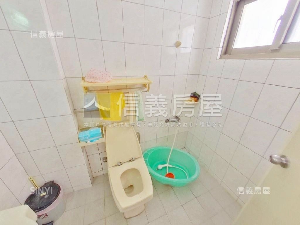 文心崇德捷運角間別墅房屋室內格局與周邊環境