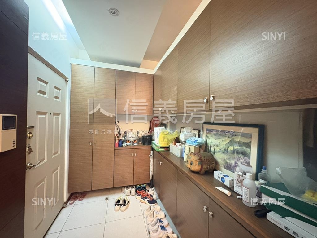 【稀有】愛迪生電梯兩房房屋室內格局與周邊環境