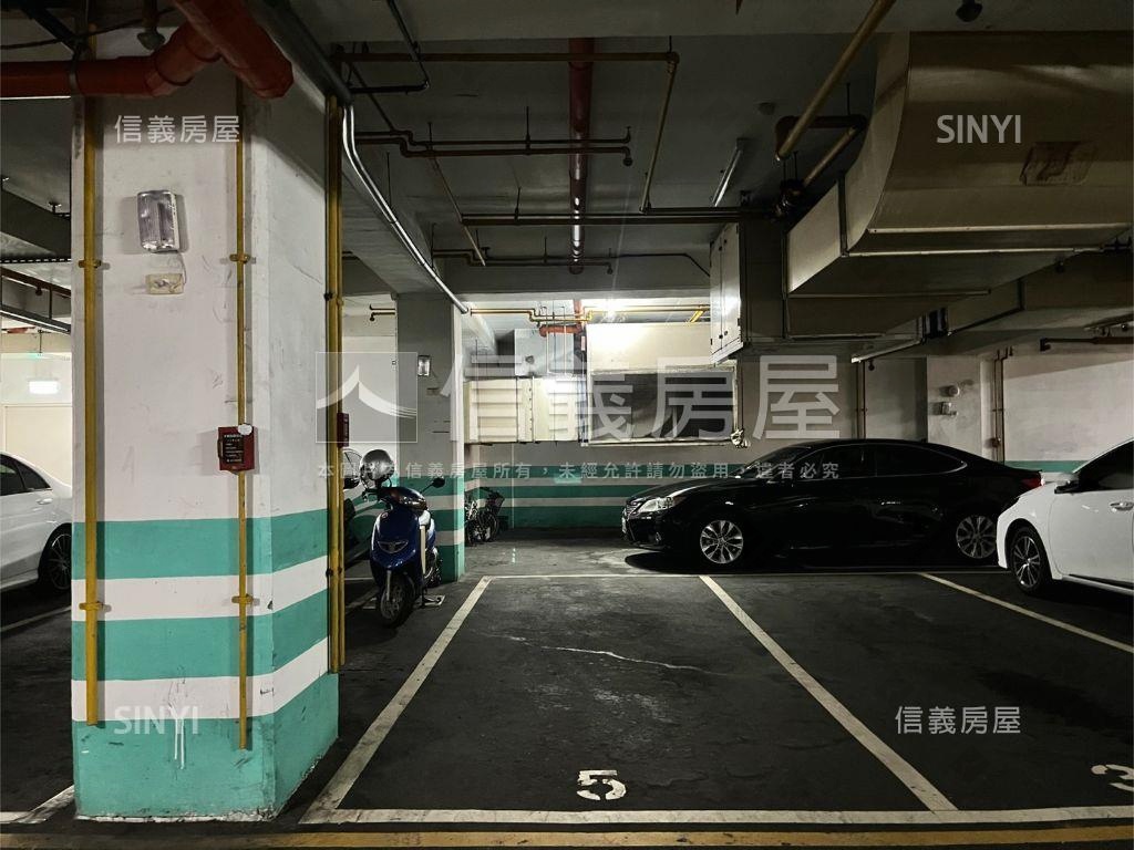 【熊貓建設】高樓３房平車房屋室內格局與周邊環境
