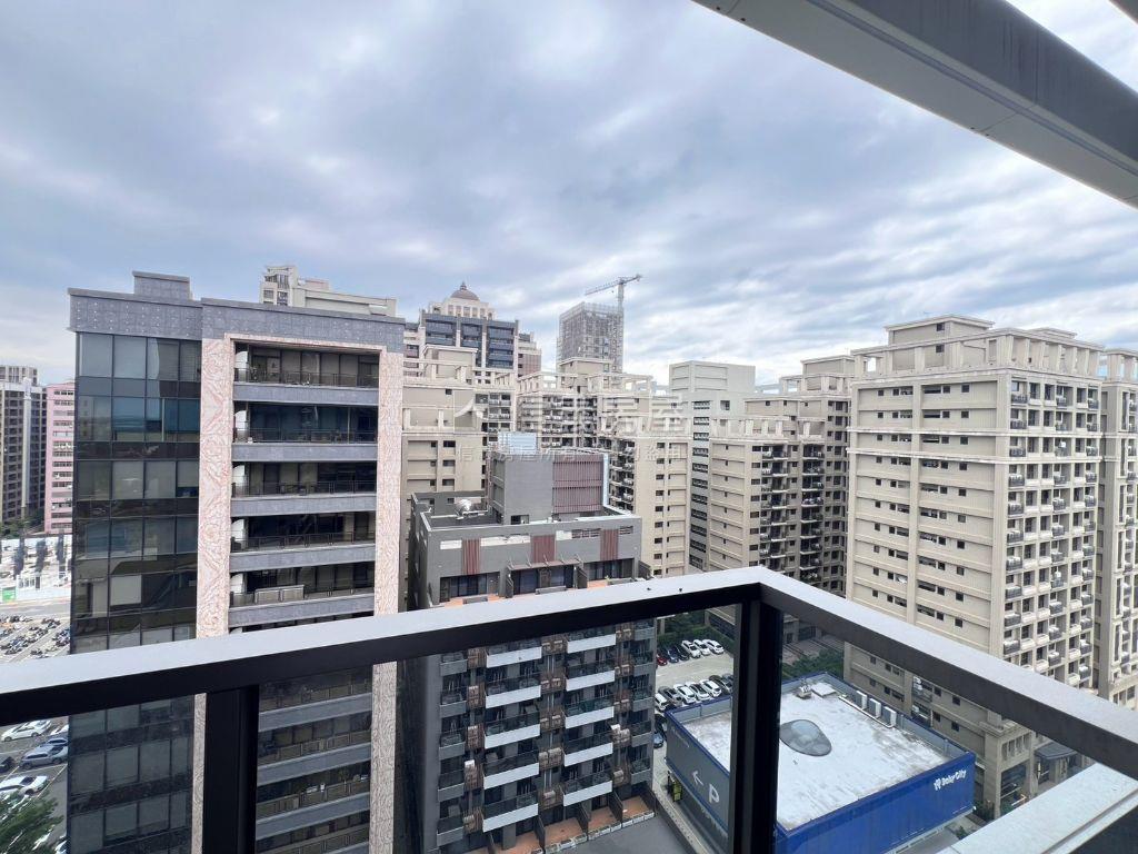 京澄為和｜稀有景觀戶房屋室內格局與周邊環境