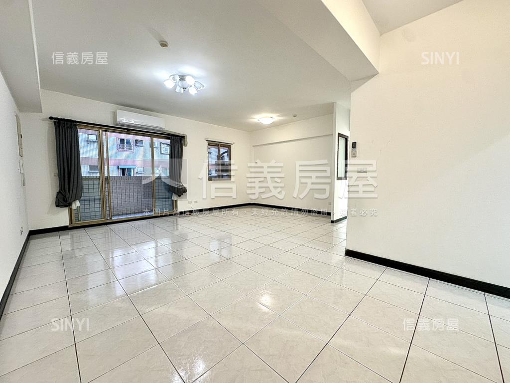 近捷運四房平車屋況讚房屋室內格局與周邊環境