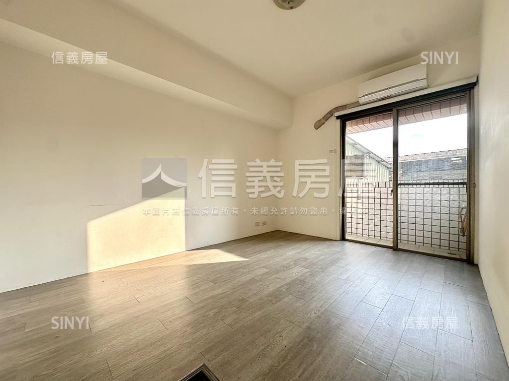 近捷運四房平車屋況讚房屋室內格局與周邊環境