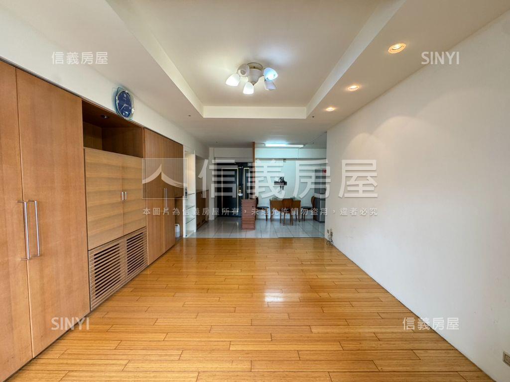 【主推】陽光加州明亮三房房屋室內格局與周邊環境