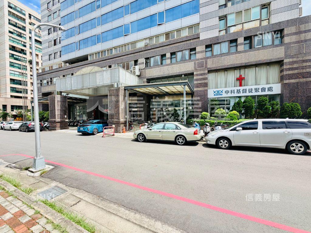 中港新航道|優質|商辦房屋室內格局與周邊環境
