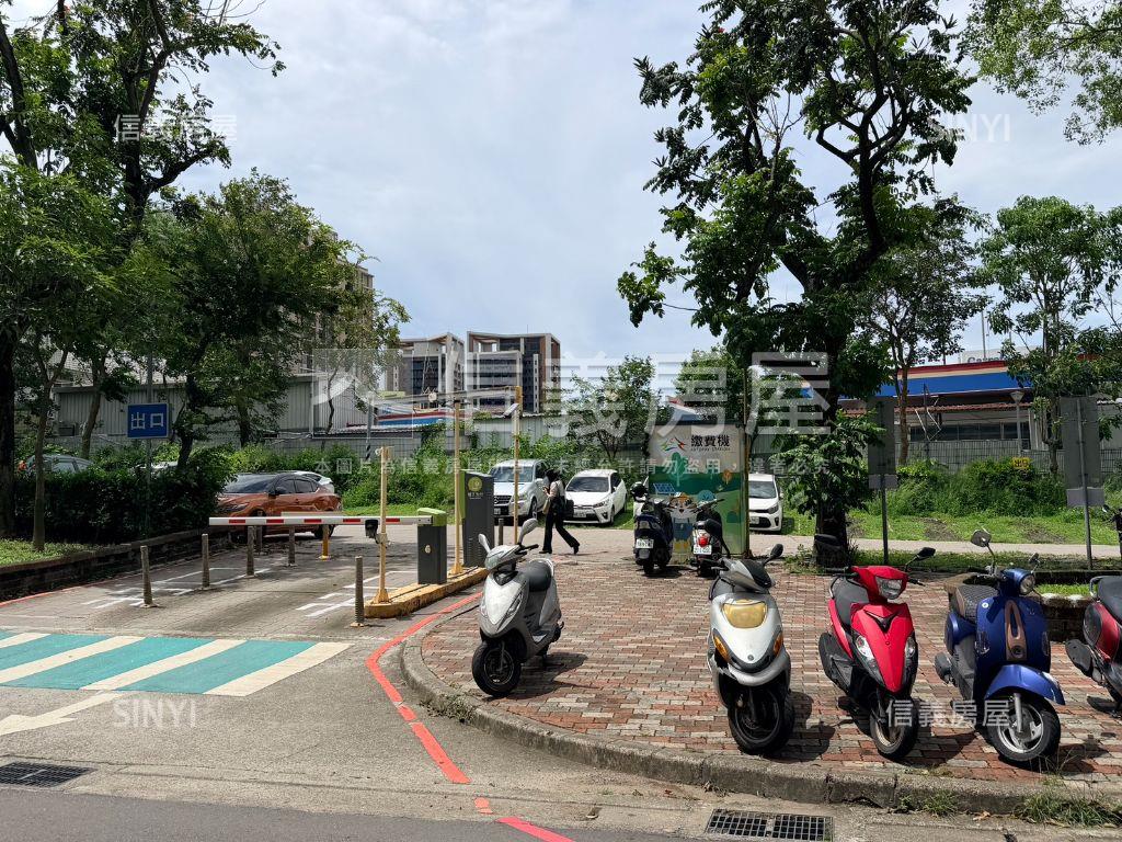 中港新航道|優質|商辦房屋室內格局與周邊環境