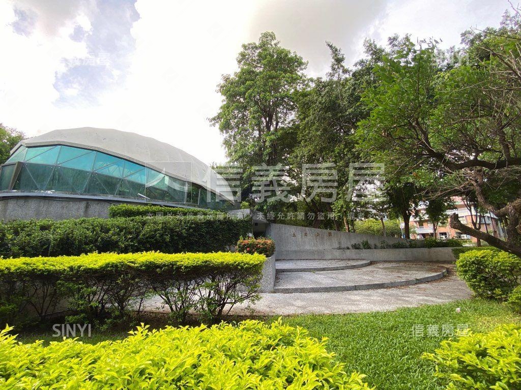 生日公園旁大面寬金店面房屋室內格局與周邊環境