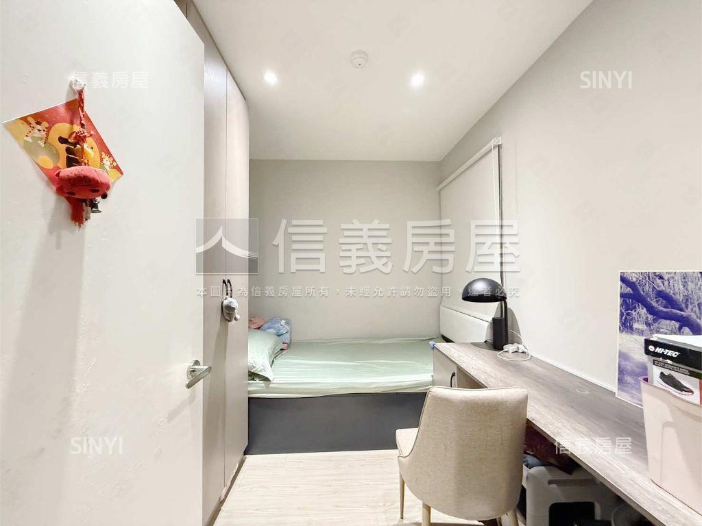 中研Ａ＋美妝三房房屋室內格局與周邊環境