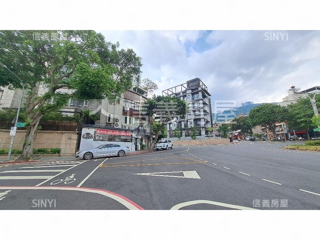 天母圓環透天金店房屋室內格局與周邊環境