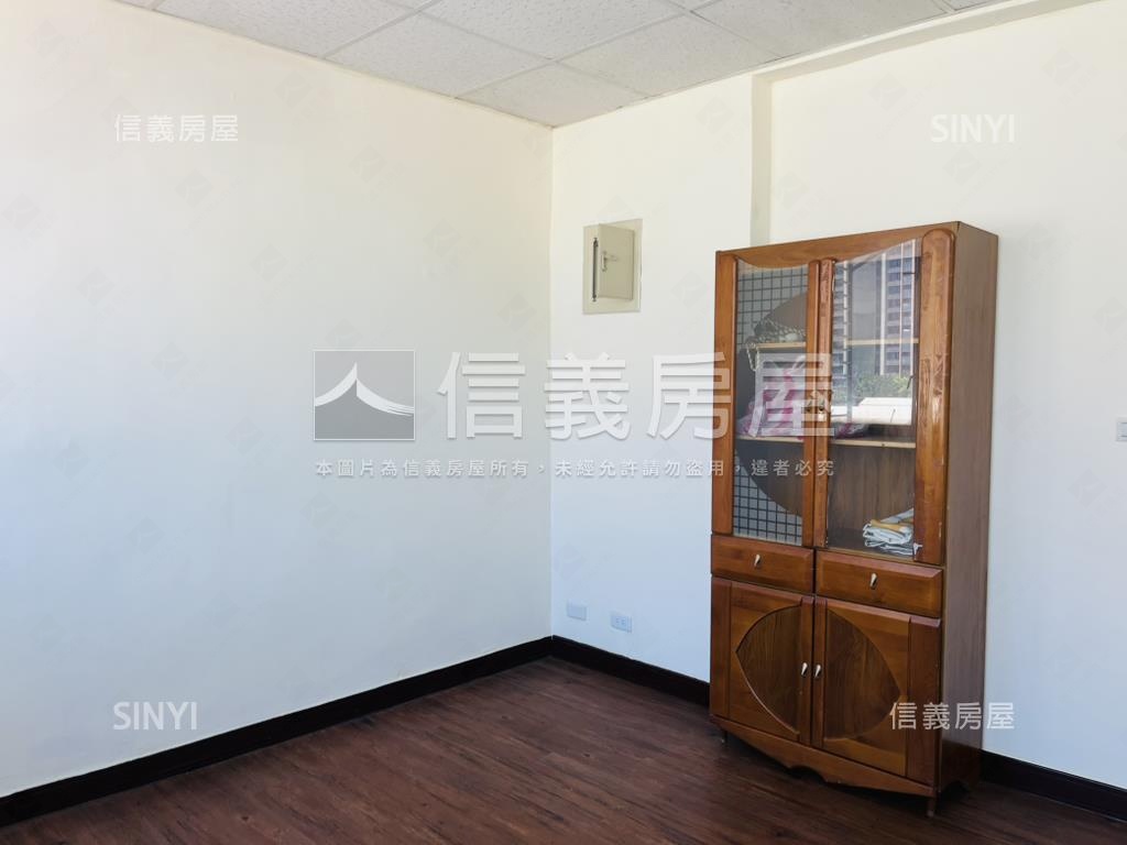 介壽路一段５樓公寓房屋室內格局與周邊環境