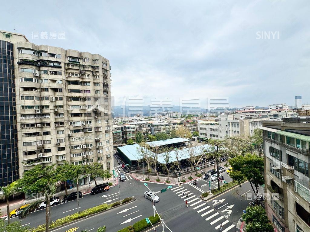 ＮＥＷ民生圓環電梯４房房屋室內格局與周邊環境