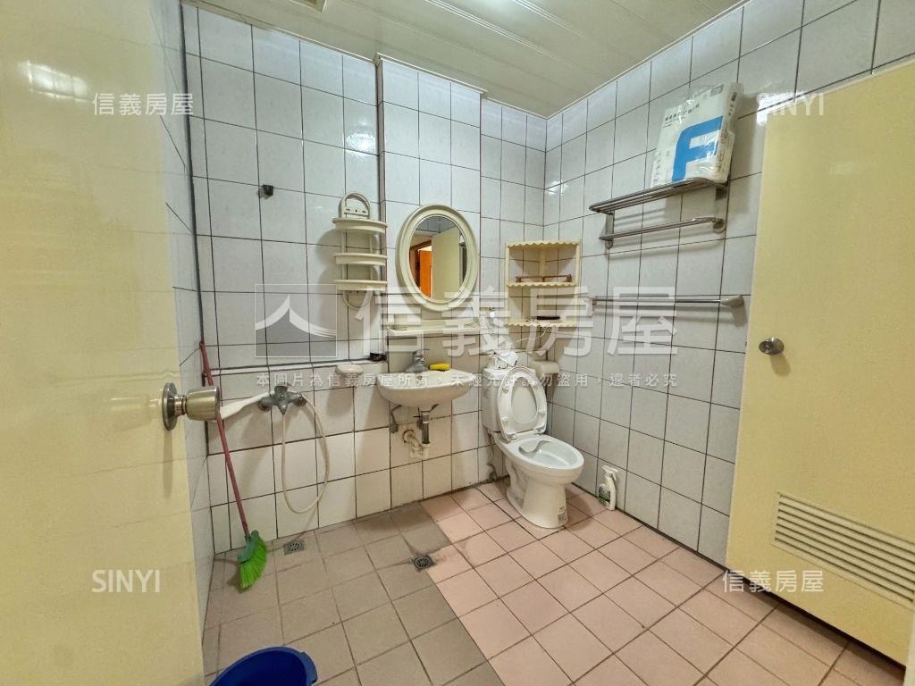 遠東街透天房屋室內格局與周邊環境